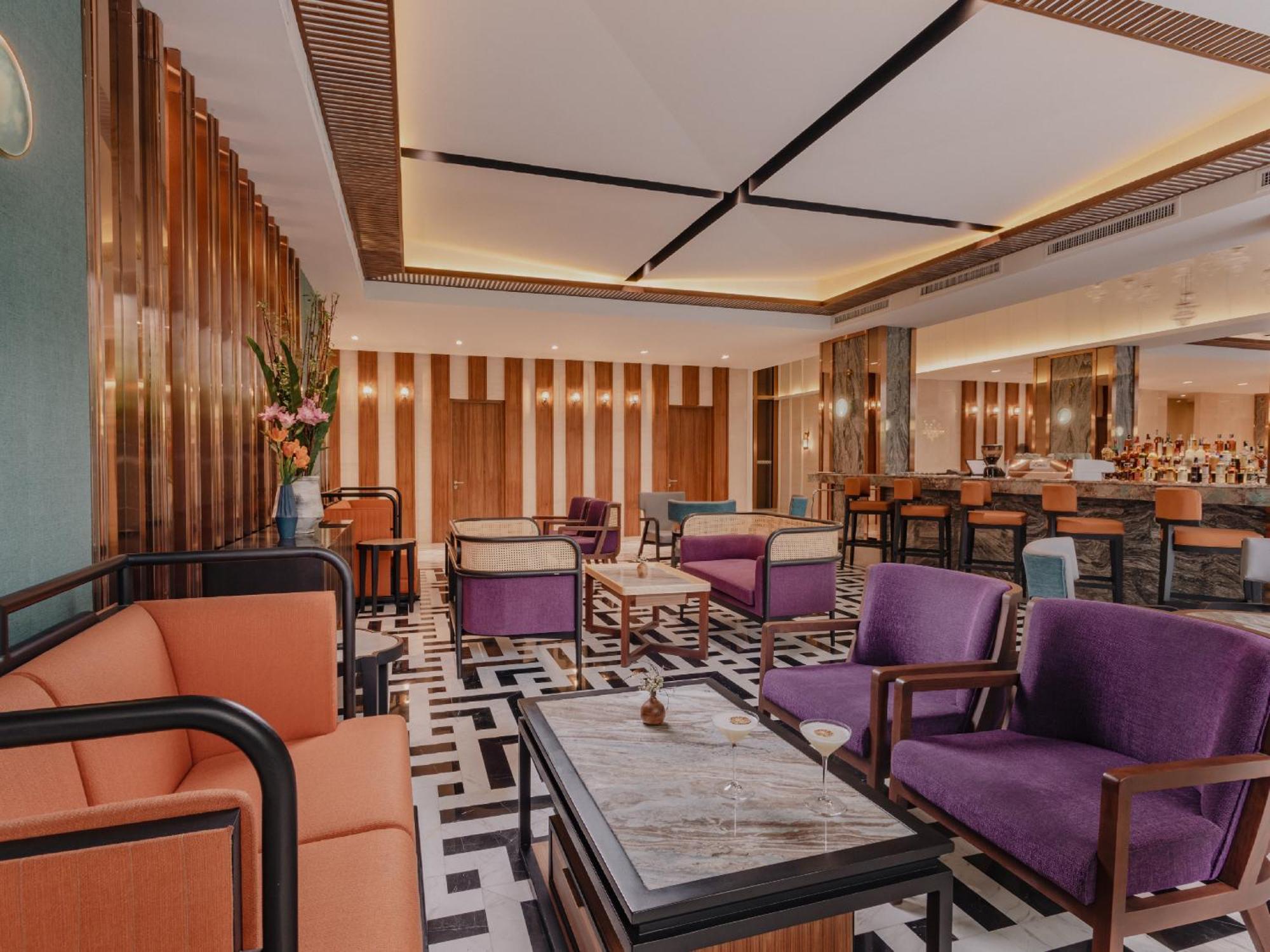 Nysa Hotel Bangkok Sukhumvit 11 Екстериор снимка The lounge at the airport